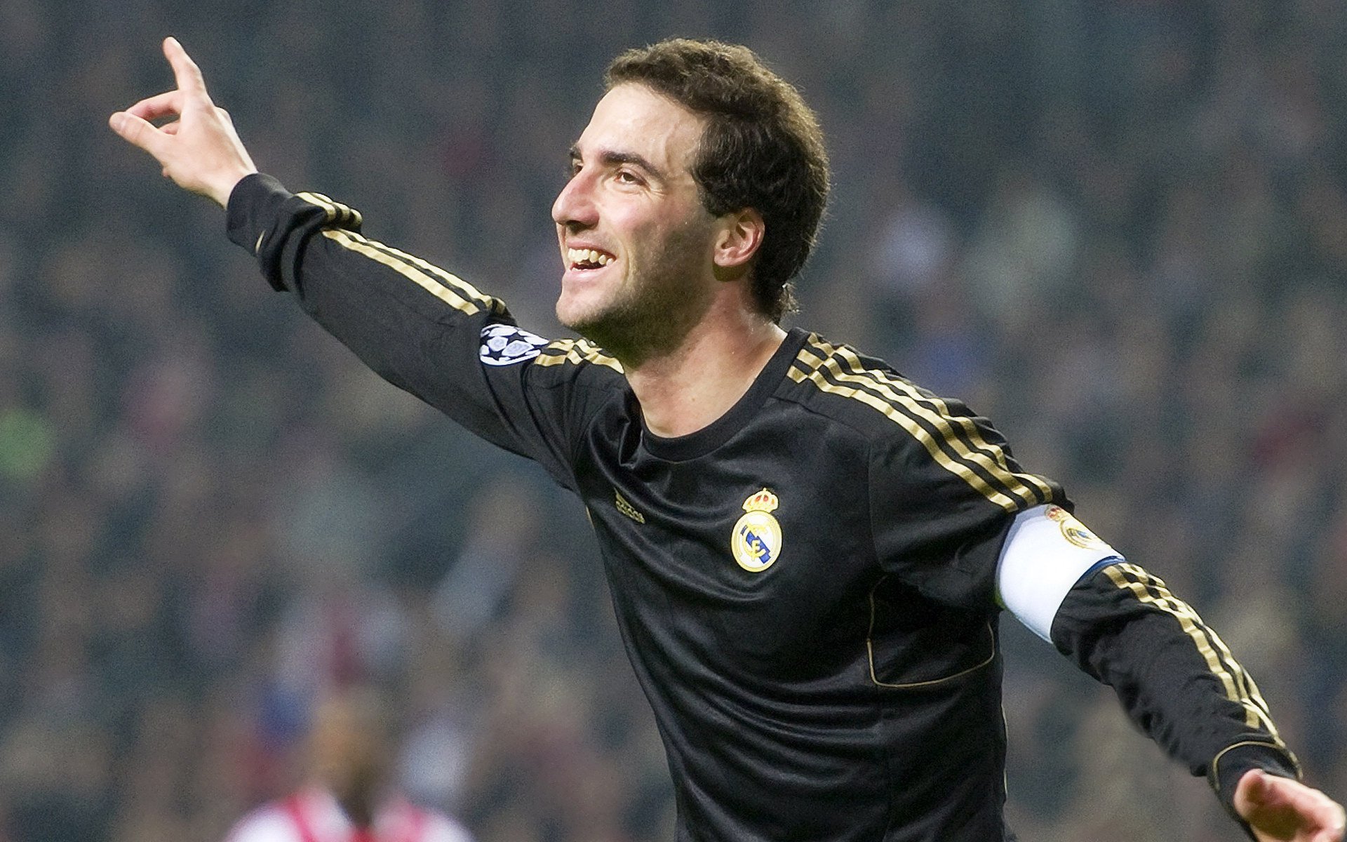 亚眠备战期未能善始善终，球队状态迷离，亚眠对梅斯的比分预测